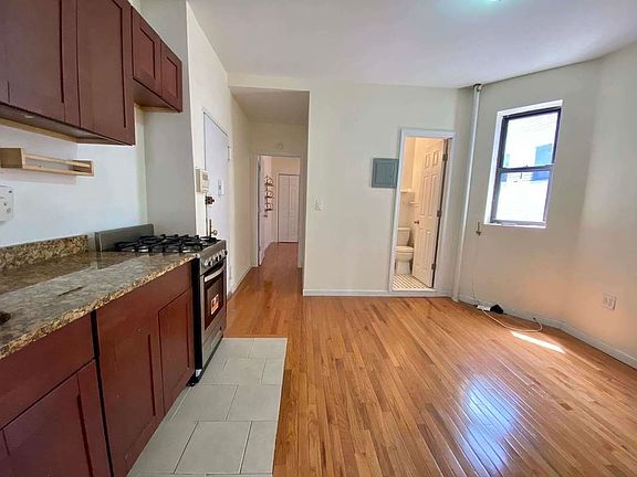 5th image of 162 E 88th St APT 9