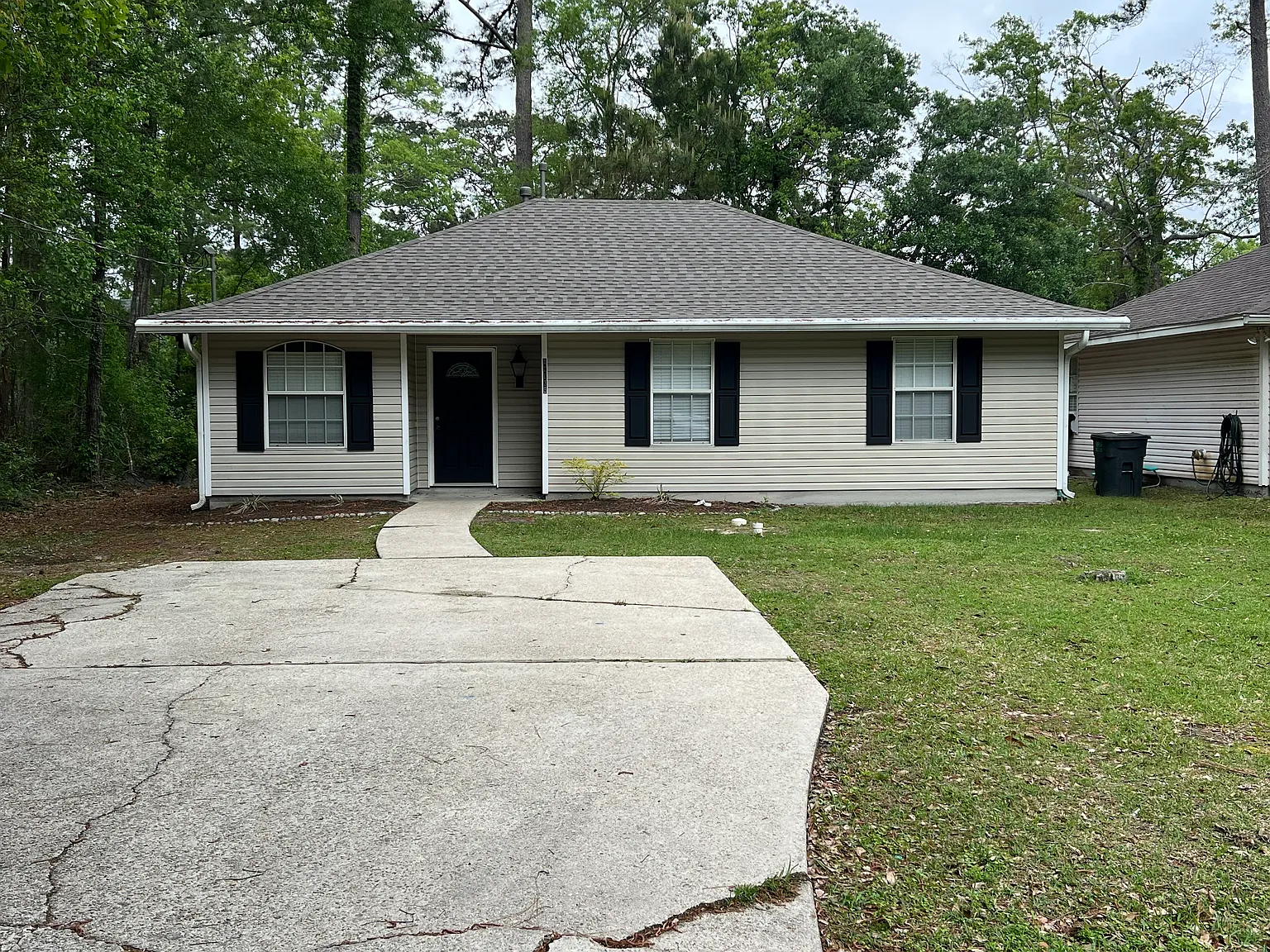 40635 Hayes Rd — Photo 1