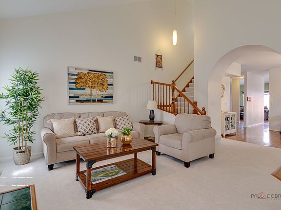 5th image of 1008 S Parkside Dr