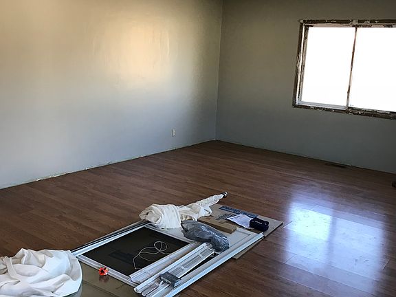2nd image of 2101 W Oklahoma Ave