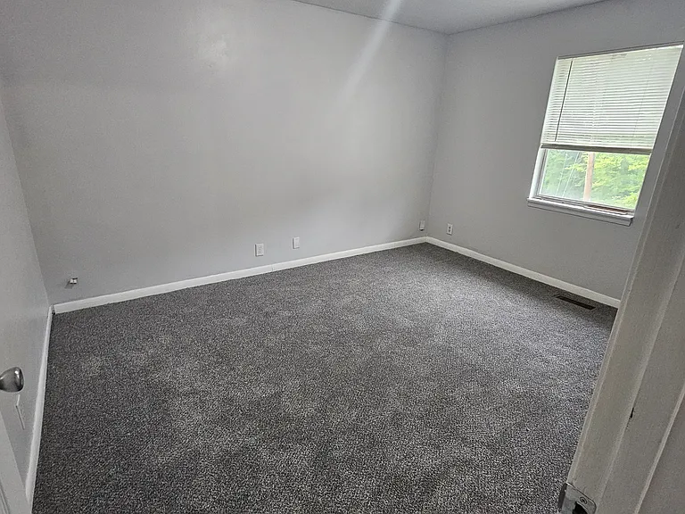 1310 Wellington West Dr — Photo 11