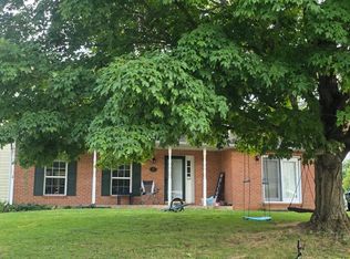 13 Frock Dr, Hanover, PA 17331