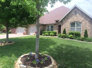 1671 Foxboro Ct, Bentonville, AR 72713