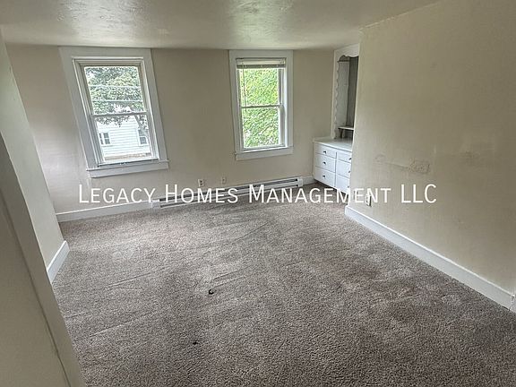 3rd image of 1109 N State St #1109