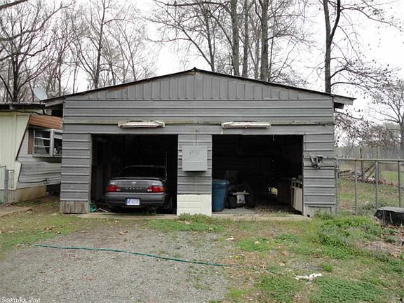 3rd image of 177 Julia Chambers Dr