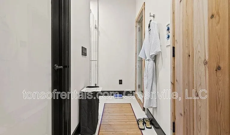 128 Sanctuary Ln — Photo 19