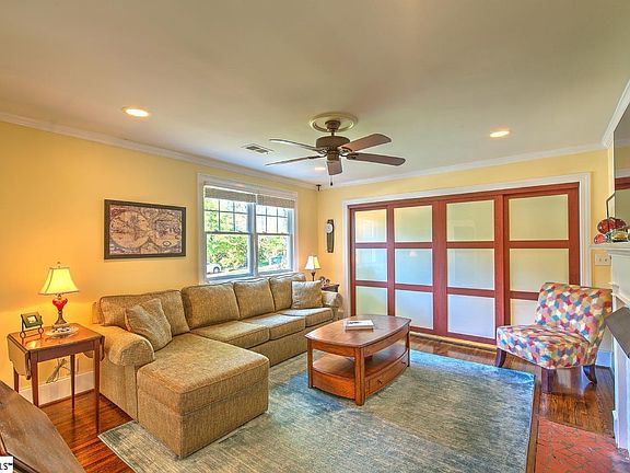 5th image of 211 Aberdeen Dr