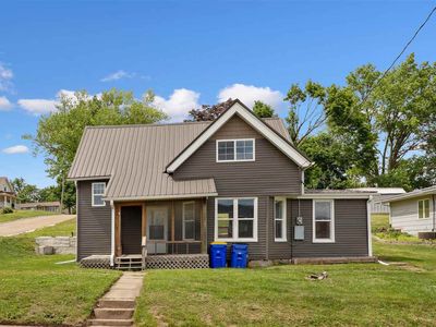 114 W Johnson St, Norway, IA, 52318