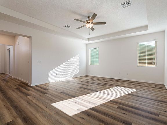 3rd image of 6805 Preston Rd