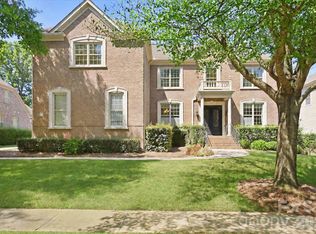 5828 Copperleaf Commons Ct, Charlotte, NC 28277