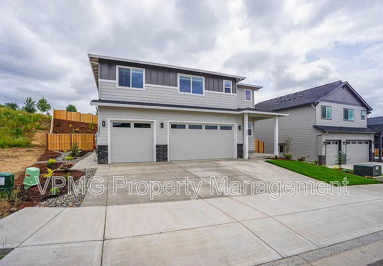 2347 E Otter Loop #A — Photo 1