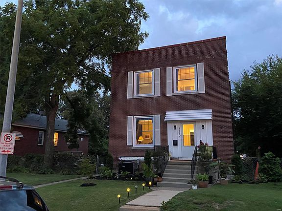 2nd image of 4440 Taft Ave