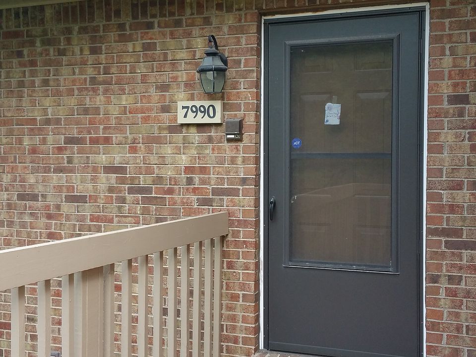 Private entrance