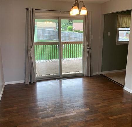 4th image of 107 Persimmon Pl