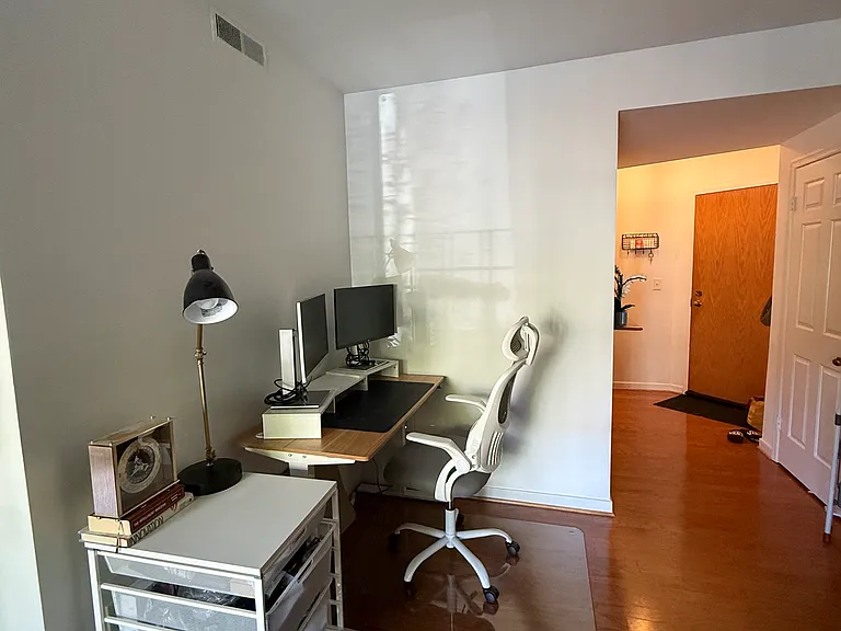 2012 Wyoming Ave NW #103 — Photo 3