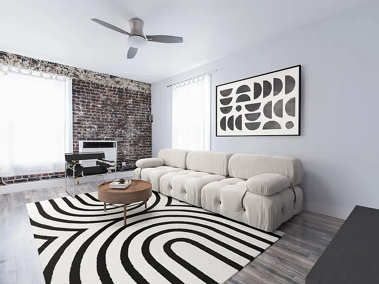 1025 N Serrano Ave — Photo 4