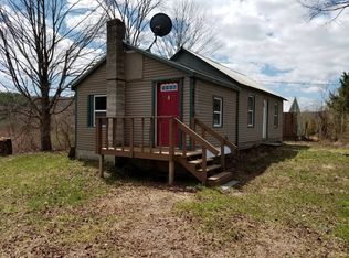 696 Chamberlain Mills Rd, Salem, NY 12865