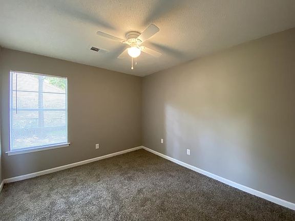 5th image of 3399 Beech Grove Rd