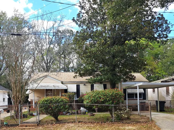 1920 Spruce Blvd, Charleston, SC 29406