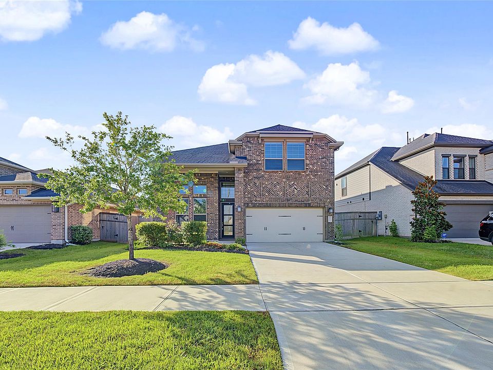 1st image of 29627 Mahogany View Ln