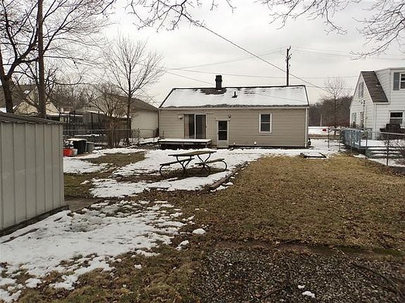4th image of 28 N Mansfield St