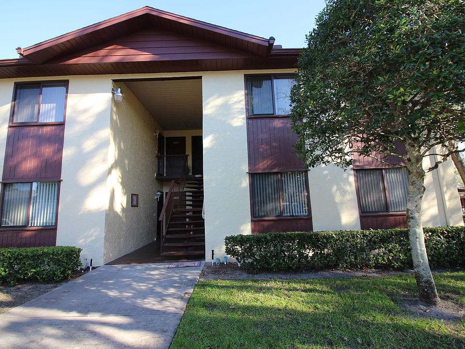 1st image of 504 Fairways Cir #A