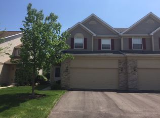 17089 W Cunningham Ct, Libertyville, IL 60048