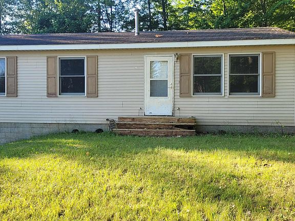 2nd image of 3962 Holiday Rd