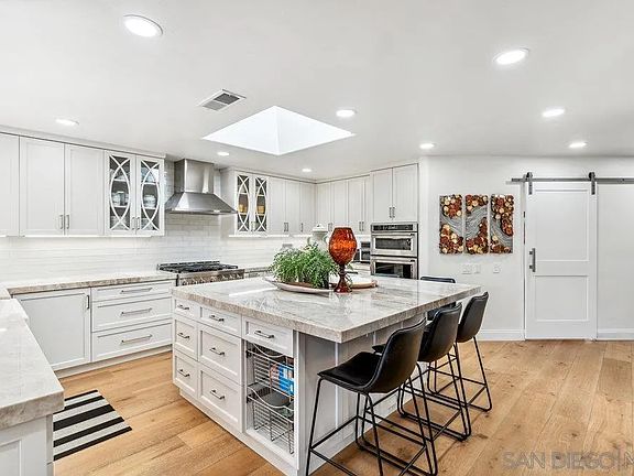 5th image of 12385 Conquistador Way