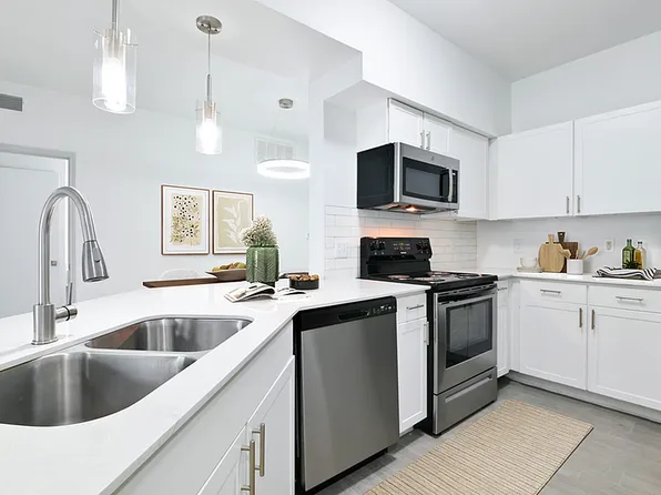 Northern Cross Apartments