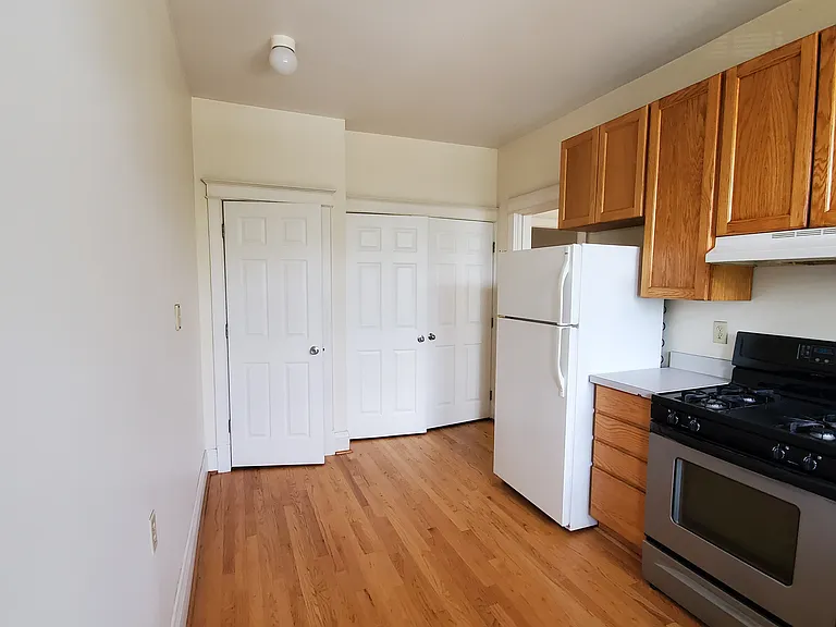5861 Nina Pl #3W — Photo 7