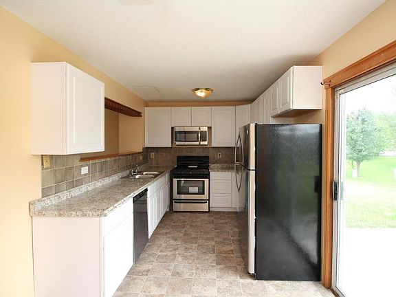 2nd image of 6259 Glencairn Cir