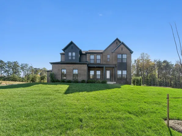 5413 Cross Ln, Woodbridge, VA 22192