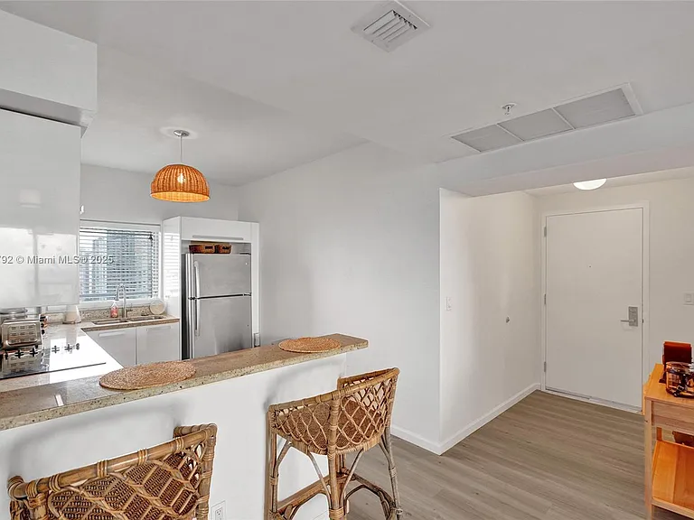 601 NE 36th St #2703 — Photo 18
