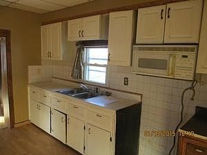 2nd image of 6755 S Damen Ave