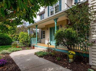 217 Cardinal Way, Northampton, MA 01062