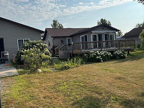 4th image of 49723 Leaf River Rd