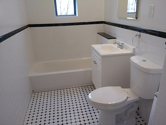 4th image of 17290 Highland Ave APT 6L