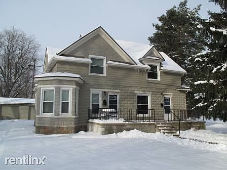 1st image of 333 N 1st St APT 1