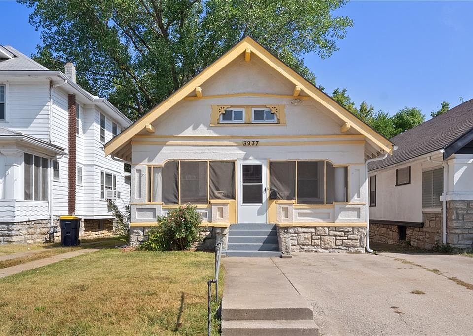 1st image of 3937 College Ave