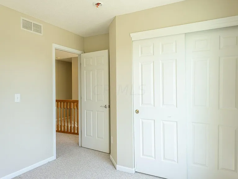 7492 Fairfield Lakes Dr — Photo 24