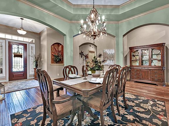 5th image of 11814 Wind Cove Place Ct