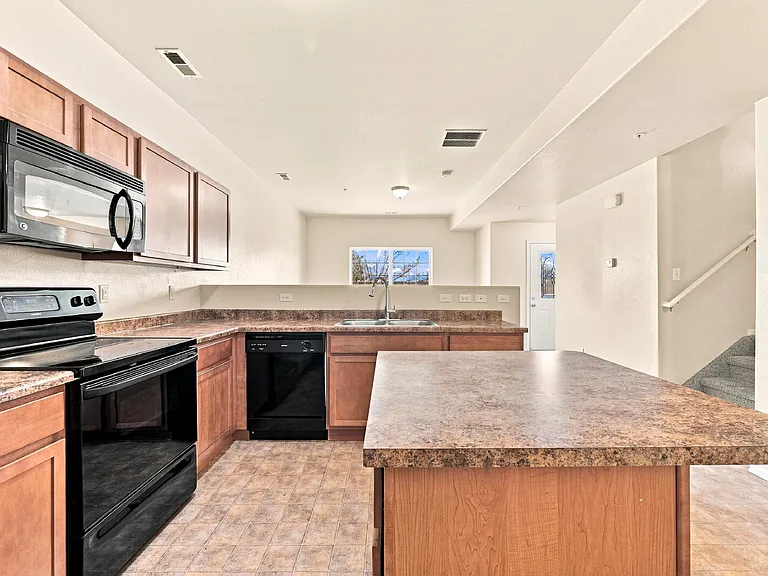 4910 Great Owl Point — Photo 11