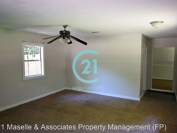 5th image of 1317 Woody Dr