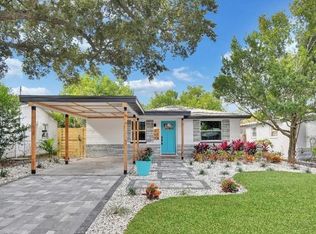 667 Folsom St S, Saint Petersburg, FL 33707