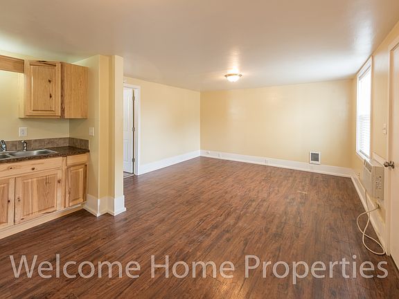 5th image of 108 SE 6th St APT 1