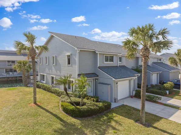 4949 N Highway A1a APT 61, Fort Pierce, FL 34949