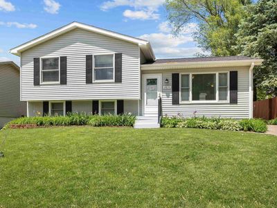 2614 W 59th St, Davenport, IA, 52806