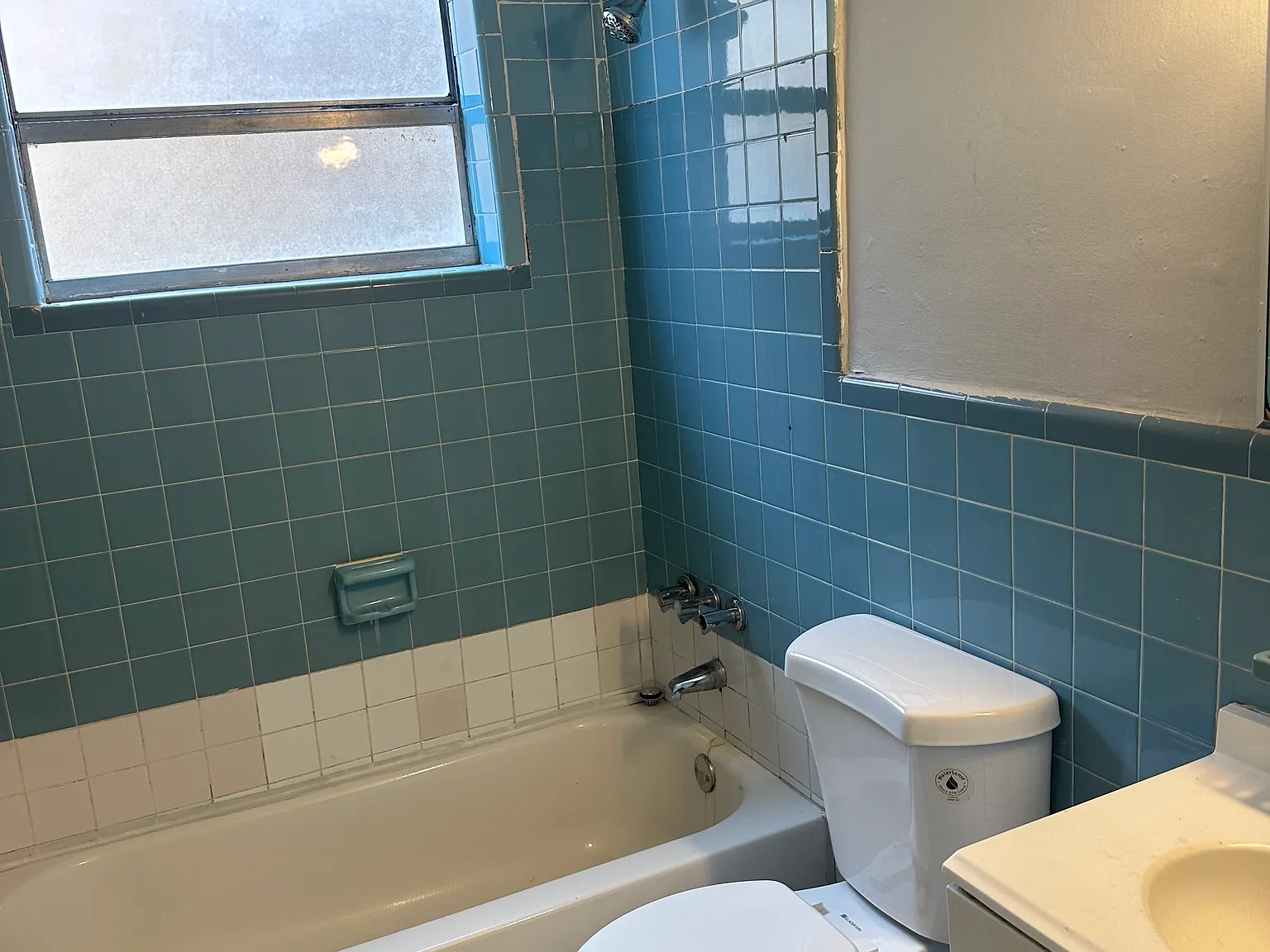 2 bed, $1,900 — Photo 1