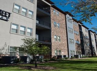 1722 S 11th St, Waco, TX 76706